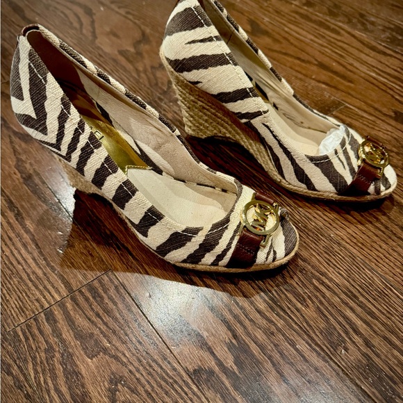 Michael Kors Zebra Print Espadrille Wedge Heels | Canvas & Jute | Size 7 1/2 - Picture 12 of 12
